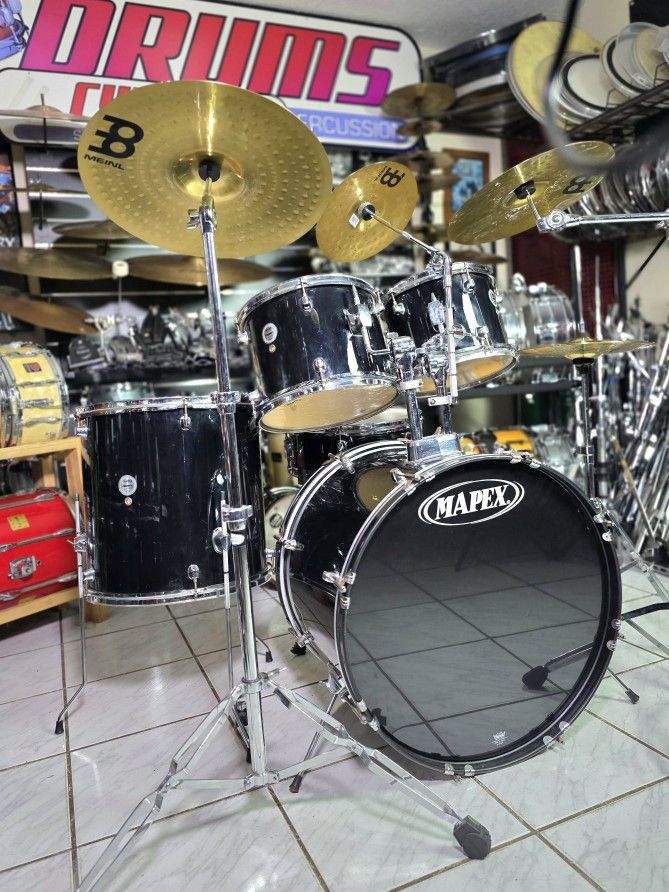 Mapex Complete Drum Set !! $480 Or Best Offer !! 