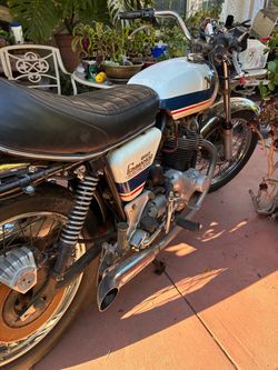 1976 Norton Commando 850