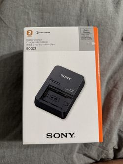 Sony Charger BC-QZ1