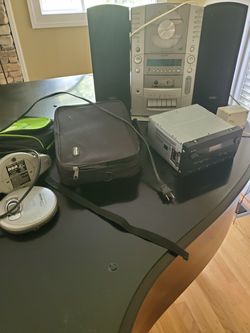 Stereo/car radio/portable cd player