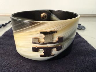 Tory Burch Wide Statement Cuff Bracelet Resin Horn/Lucite