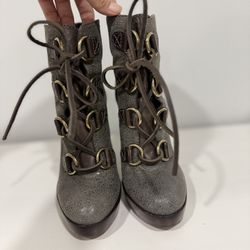 Tory Burch Boots Size 6