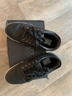 Vans Chukka Low Sz 8