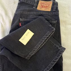 Levis