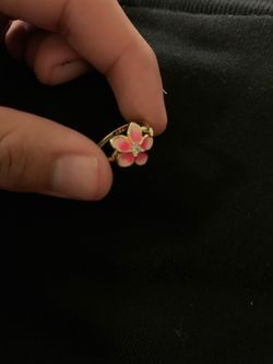 Pandora disney moana flower size 5