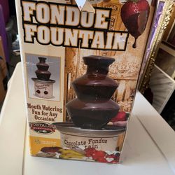 Nostalgia Electrics Chocolate Fondue Fountain