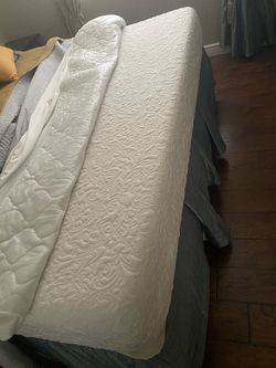9” thick Memory Foam Mattress for standard King Size Bed