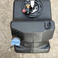 DEF tank For Freightliner