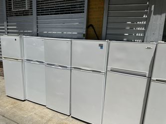 24” Fridge - White (GE, Summit, Avanti, Haier) Shelves Glass.