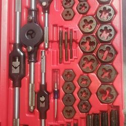 Metric Tap And Die Set