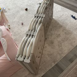 Baby fence / playpen