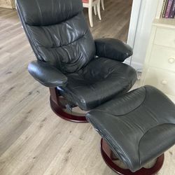 Black Leather Recliner