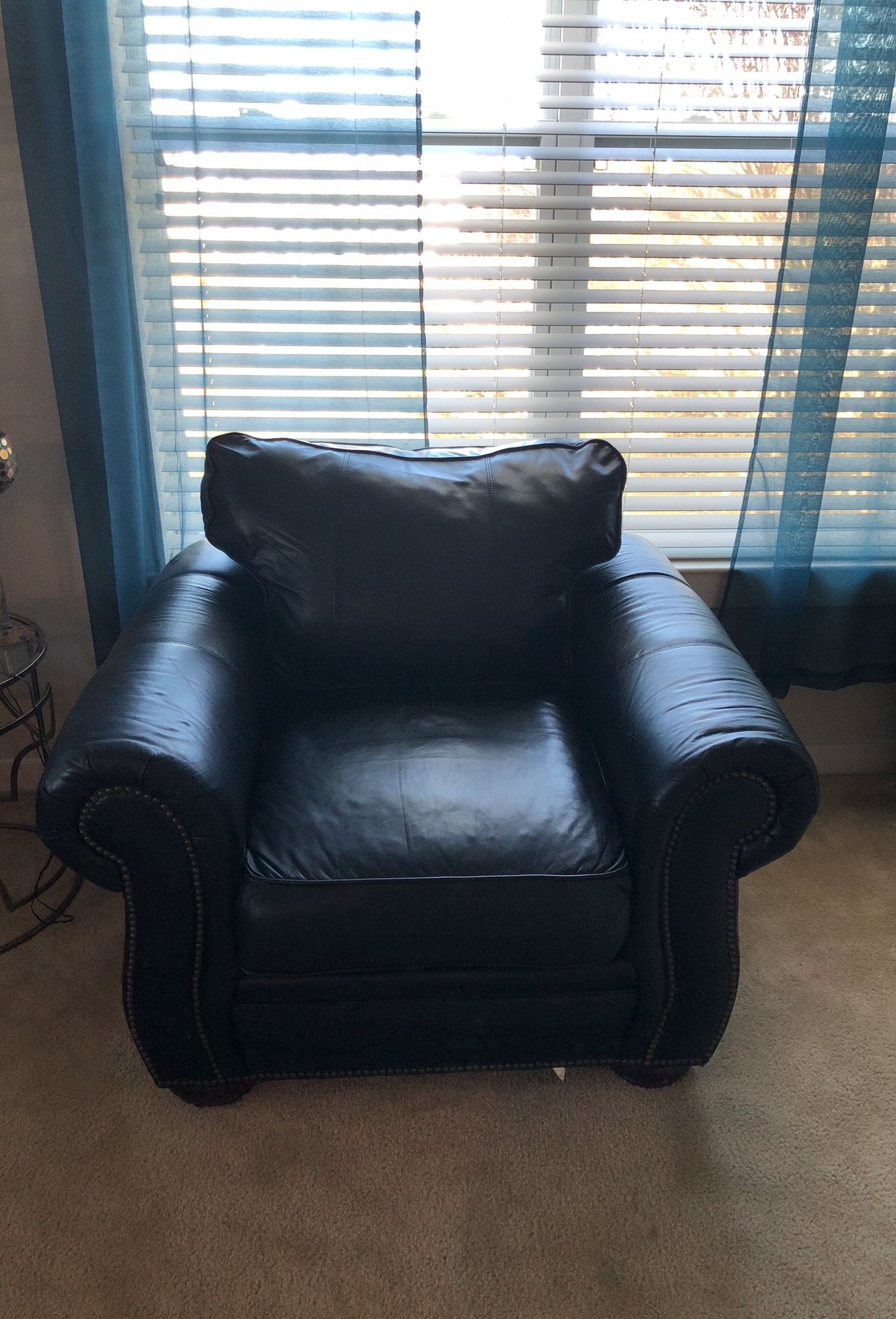 Single Black Leather Chair for Sale in Charlotte, NC OfferUp