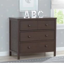 Crib and Dresser (brown)
