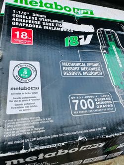 Metabo HPT MultiVolt 18 -Gauge 1-1/2-in Narrow crown Finish Stapler ( Battery and Charger Included )