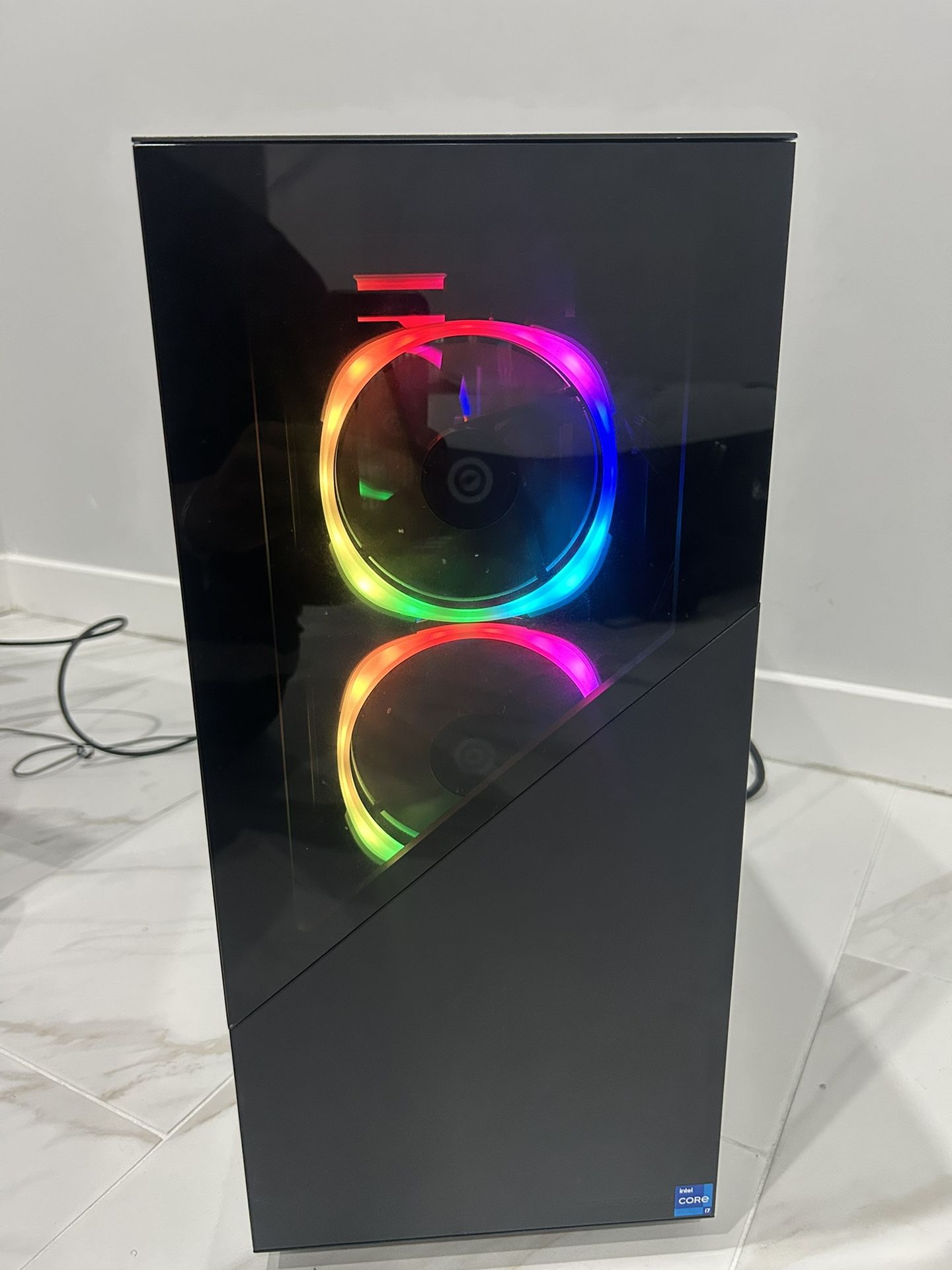 CyberPowerPC i7-12700KF / RTX 3070 / 32GB RAM / 1TB SSD – Gaming PC