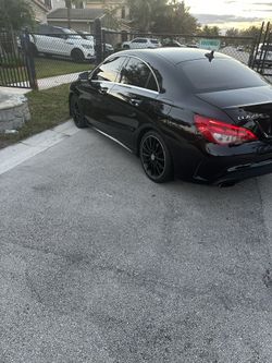 2015 Mercedes-Benz CLA
