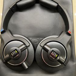 KNS 8400 Studio Headphones