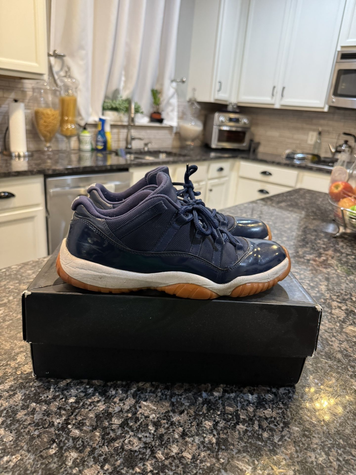 Jordan Retro 11