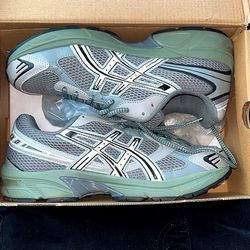 ASICS