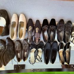 Ladies Size 8 1/2 Shoes