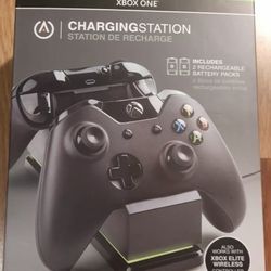 PowerA Xbox One Dual Charging Station With Battery Packs Black