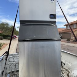 Ice Machine 