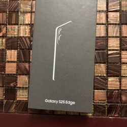 SAMSUNG Galaxy S25 Edge Phone, 512 GB AI Smartphone, Unlocked Android, Night Video, Fast Processor, ProScaler Display, All-Day Battery
