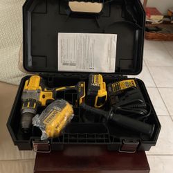 DeWalt Box