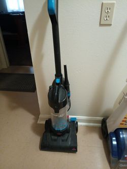 Bissell Power Force Bagless Vac