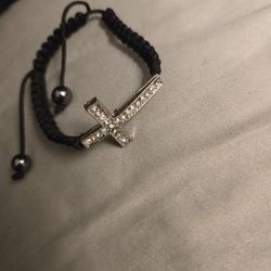 Adjustable Cross Braclet 