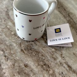Williams Sonoma Love Is Love Cup