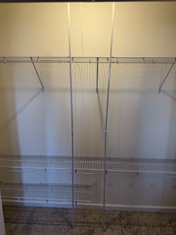 Closet wire racks