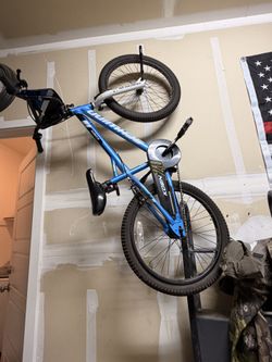 Schwinn Koen 20-inch kids bike (blue)