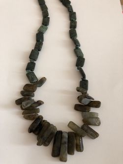 Serpentine gemstone handmade necklace