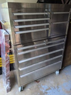 Rolling Tool Case / Chest like new