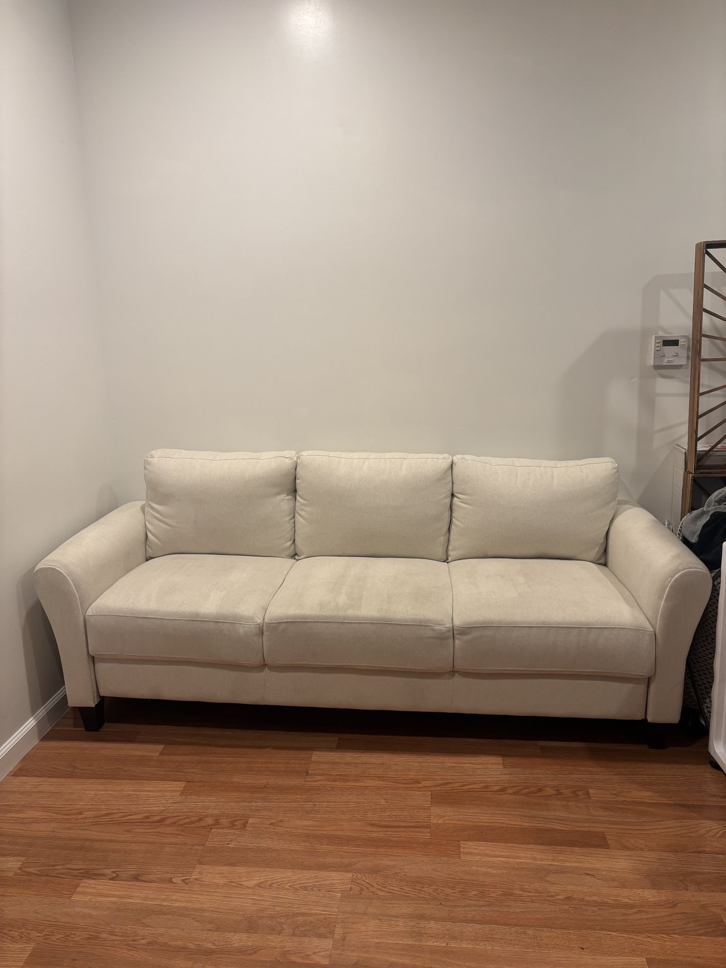 FREE DELIVERY White Amazon Couch
