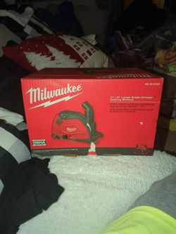 Milwaukee Dust Control For Grinders Of 7" Or 9"