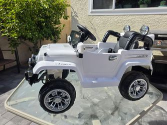 Kids 12V Off-Road Ride-On Truck