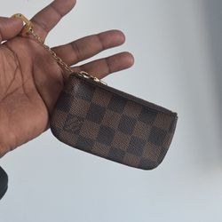 Authentic Louis Vuitton Coin Wallet for Sale in Los Angeles, CA