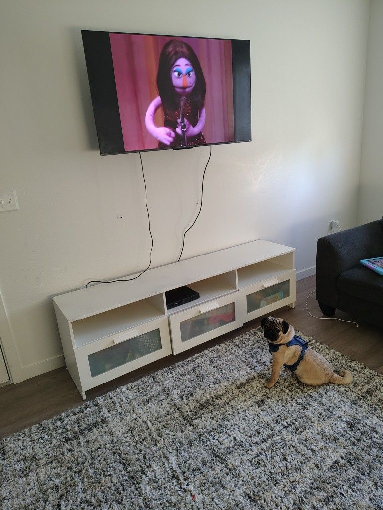 TV/ STAND 