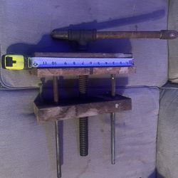Vintage Vise