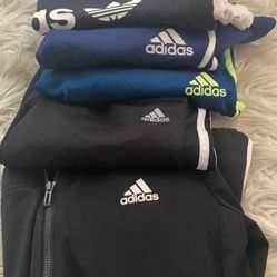 Women’s Size Medium 