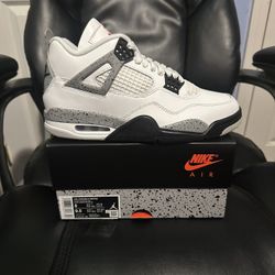 Jordan 4 