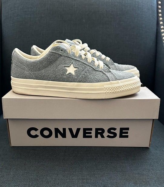 Converse Size 8.5 News