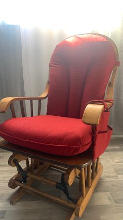 Nursery Glider/Rocking Chair