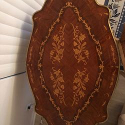 French Antique corner table