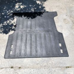 Toyota Tundra truck Bed Mat. 5.5 Bed. 2022-2026