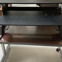 Adjustable Desktop 