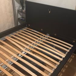 Bed Frame Queen 